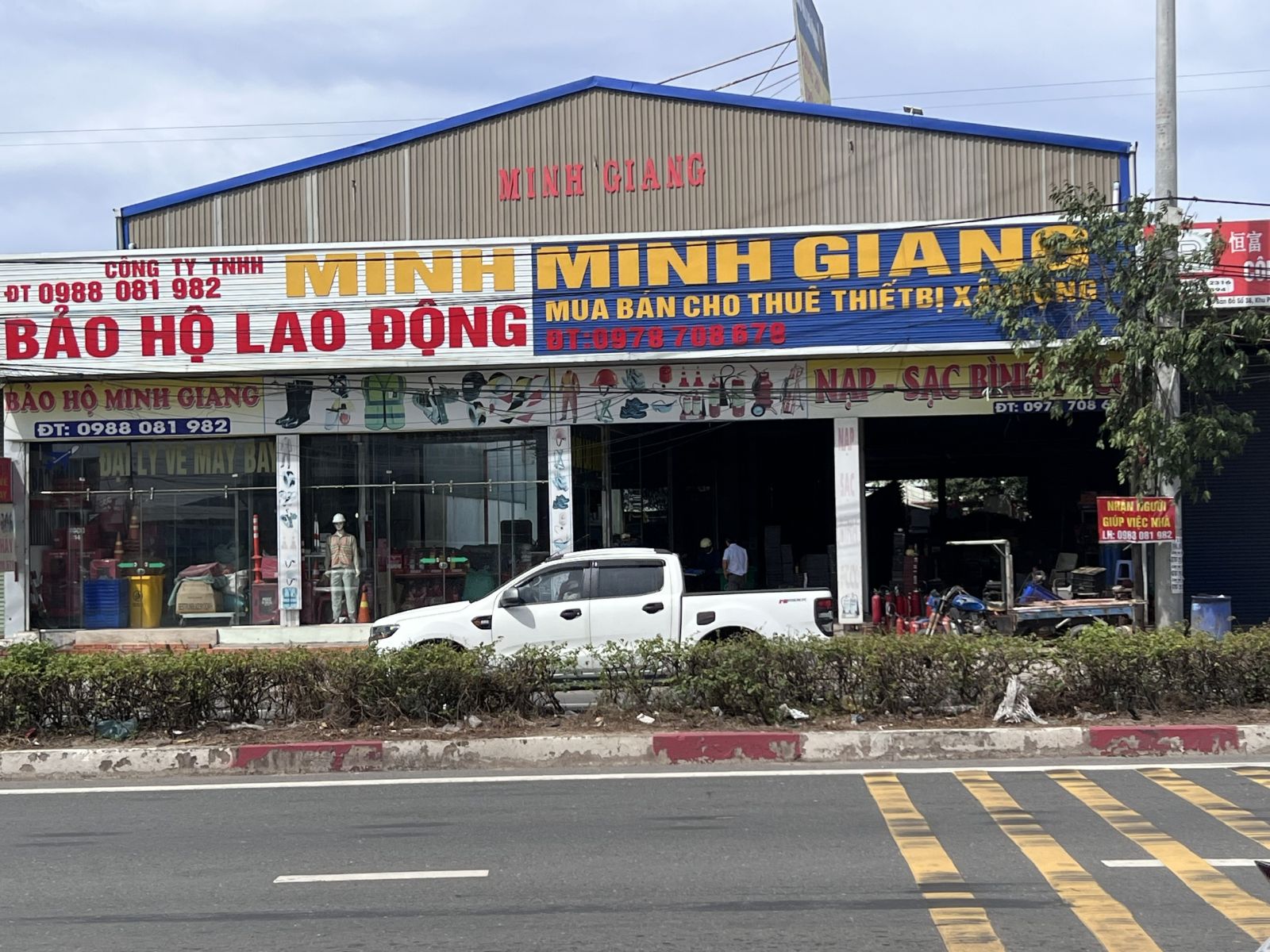 cua-hang-bao-ho-lao-dong-minh-giang